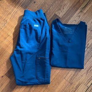 Figs Blue Scrub Set